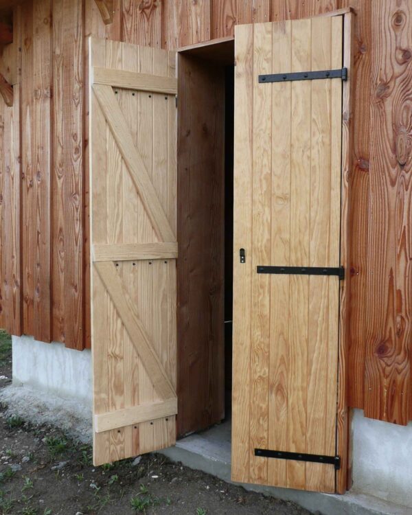 Composition volet en bois