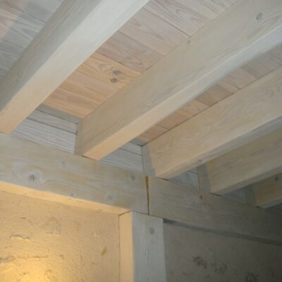 Parquet mezzanine 140 noueux vue de dessous
